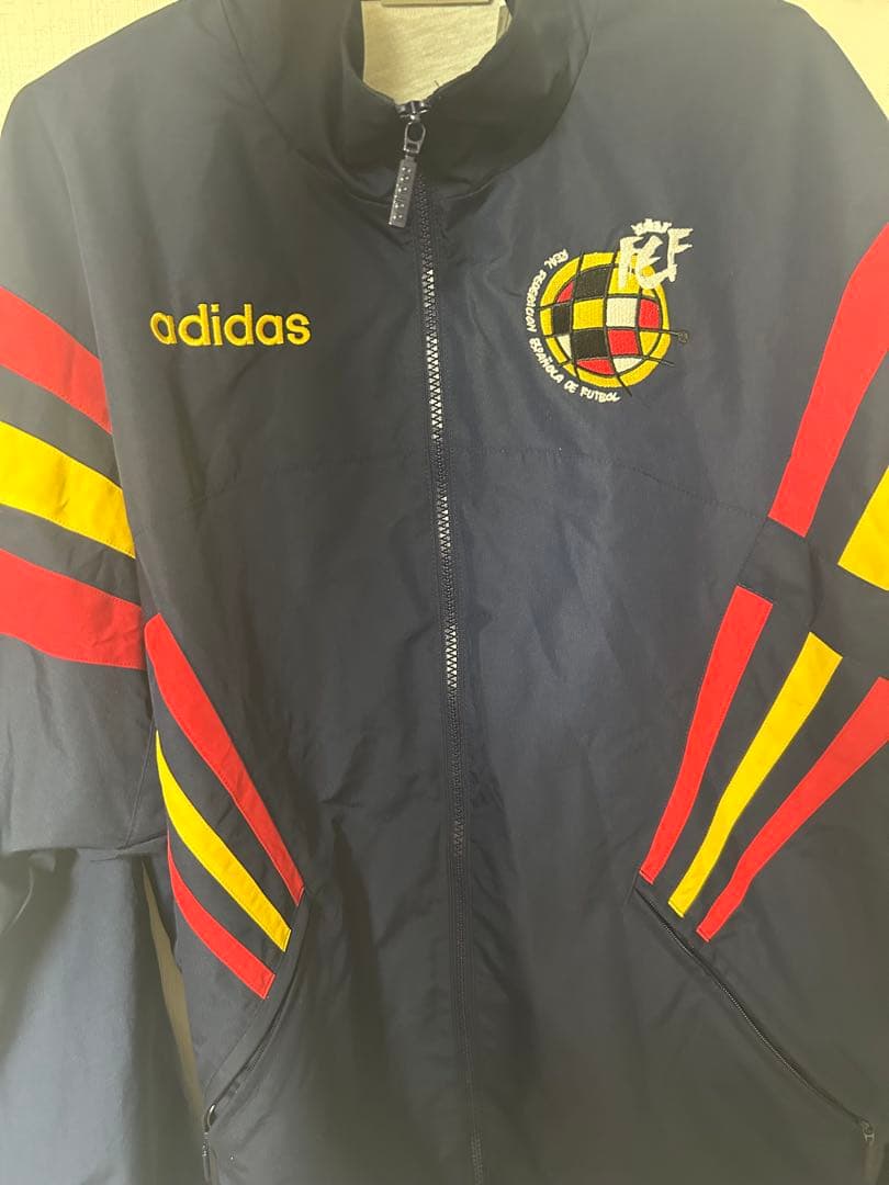 adidas originals スペイン代表　トラックジャケット　Mサイズ
