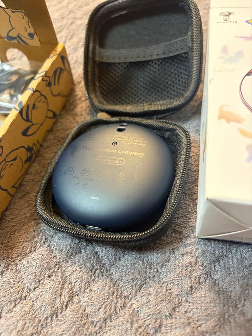 ポケモンGO Plus + 付属品/ケース付き　動作確認済仕様　振動なし仕様