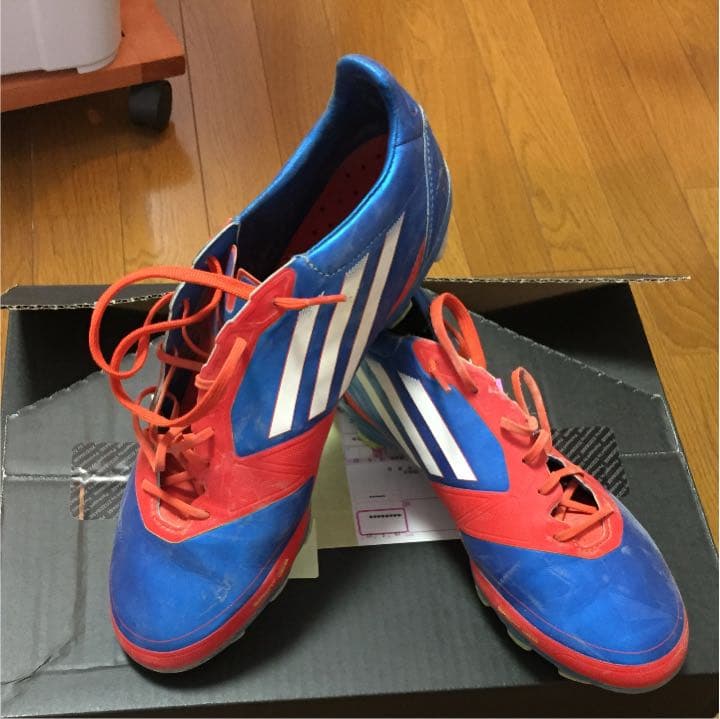【廃盤モデル】アディダス サッカー スパイク F50