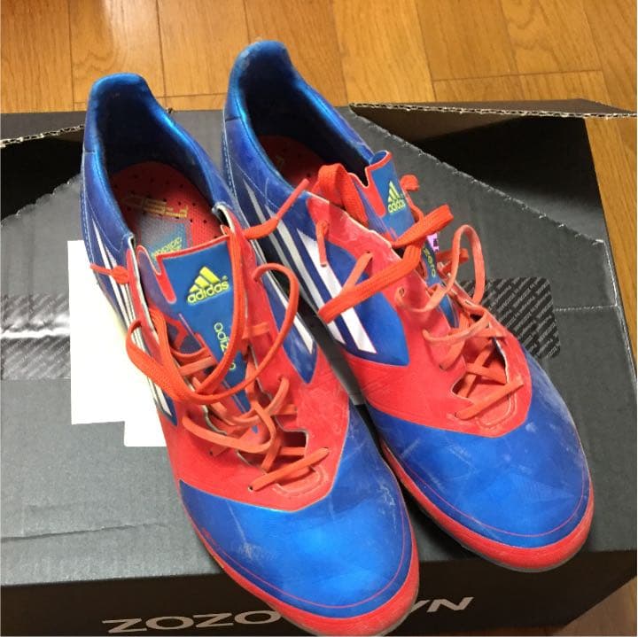 【廃盤モデル】アディダス サッカー スパイク F50