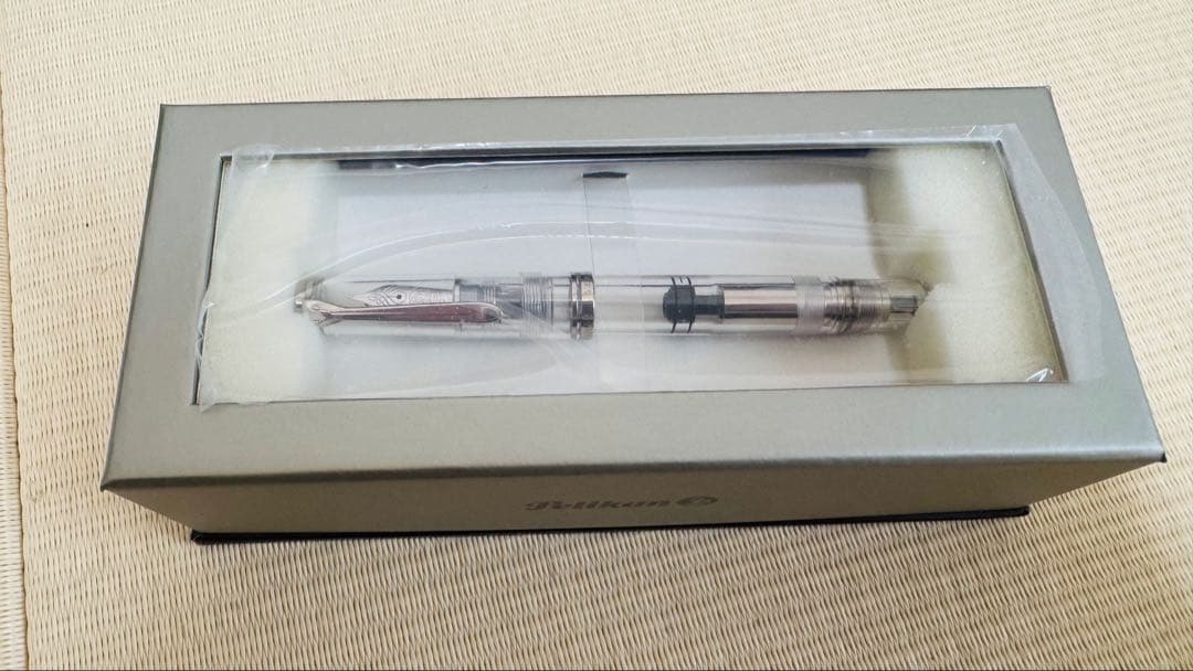 【美品】ペリカン 万年筆 スーベレーン M805 デモンストレーター F 刻印無