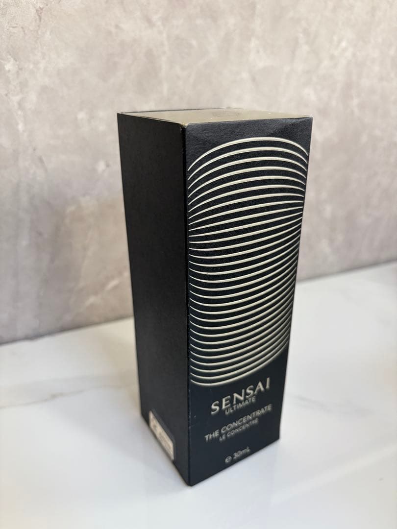 センサイ　U T M ザ コンセントレート N 美容液　30ml