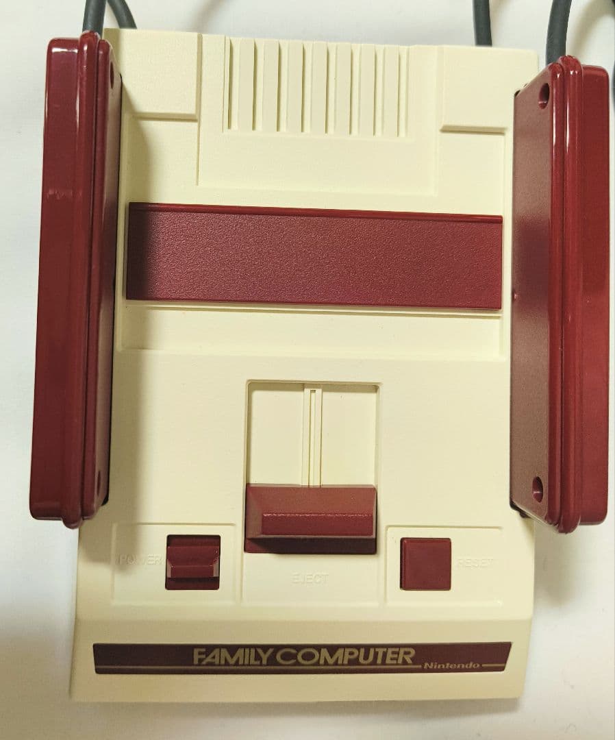 り*ご様 Nintendo ニンテンドークラシックミニ ファミリーコンピュータ