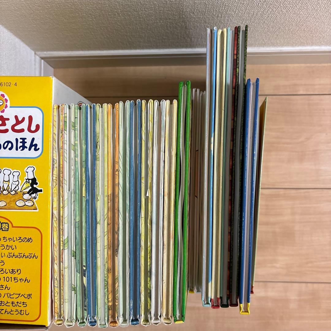 絵本14ひきのねずみシリーズ　バムとケロシリーズ　他