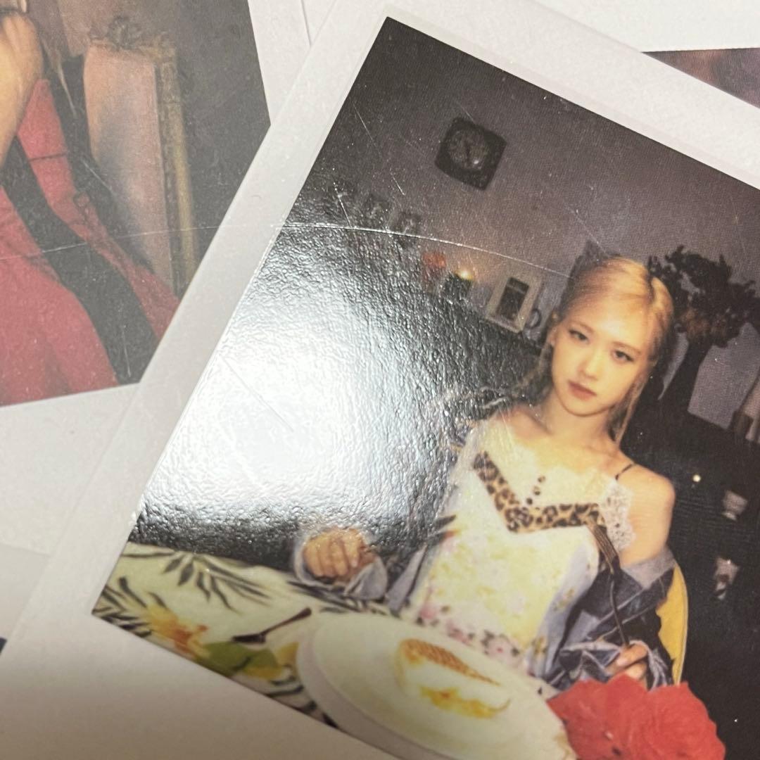 BLACKPINK ROSÉ -R- PHOTOBOOK