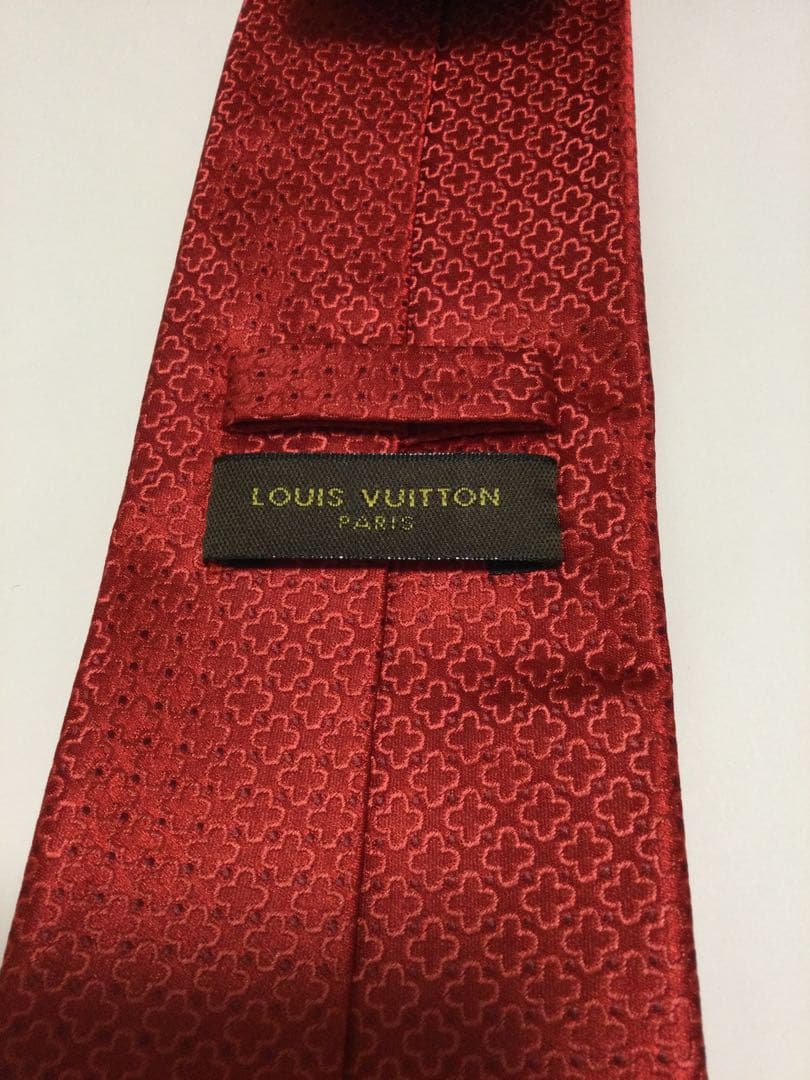 【週末限定セール】LOUIS VUITTON ルイ ヴィトン　ネクタイ