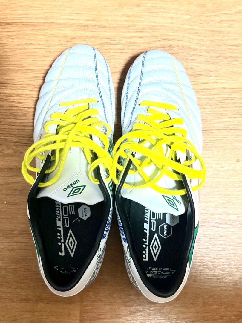 アンブロサッカー スパイクアクセレイター f-lash v2 マイキー