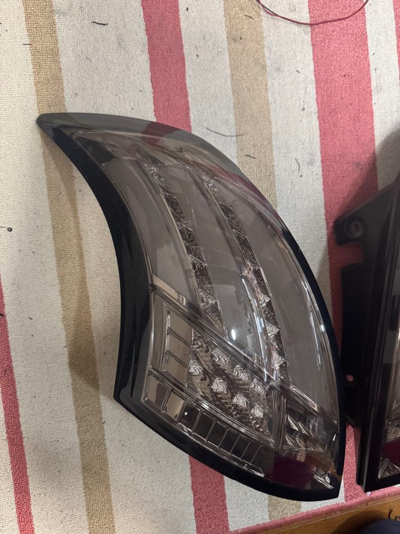 スイフト スイフトスポーツ ZC32S ZC72S テールランプ テール