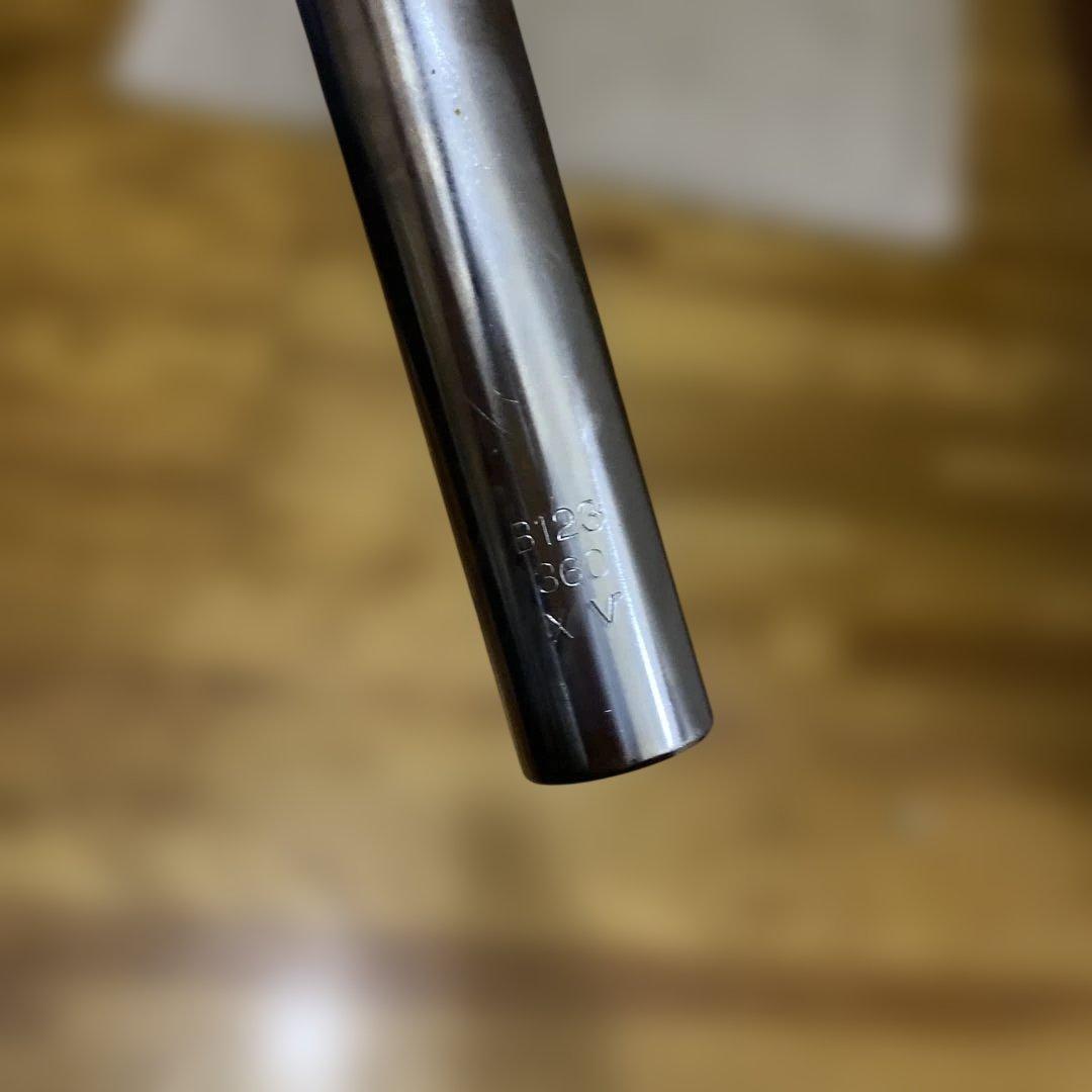 NJSのトラック用ハンドルとステムのセットになります