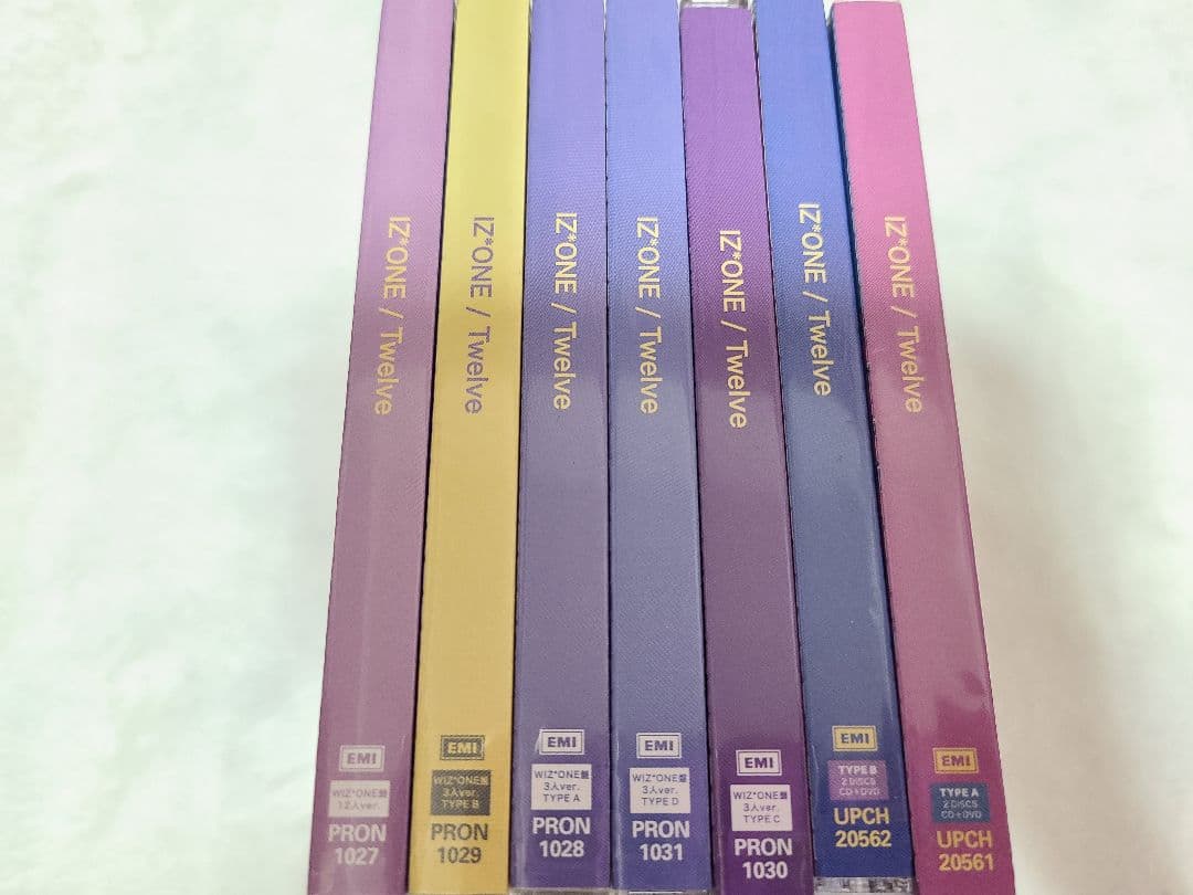 IZ*ONE Twelve コンプリートセット