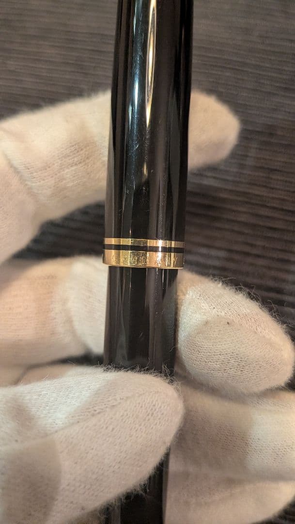 ペリカン スーベレーン M800 黒軸 18K(M)