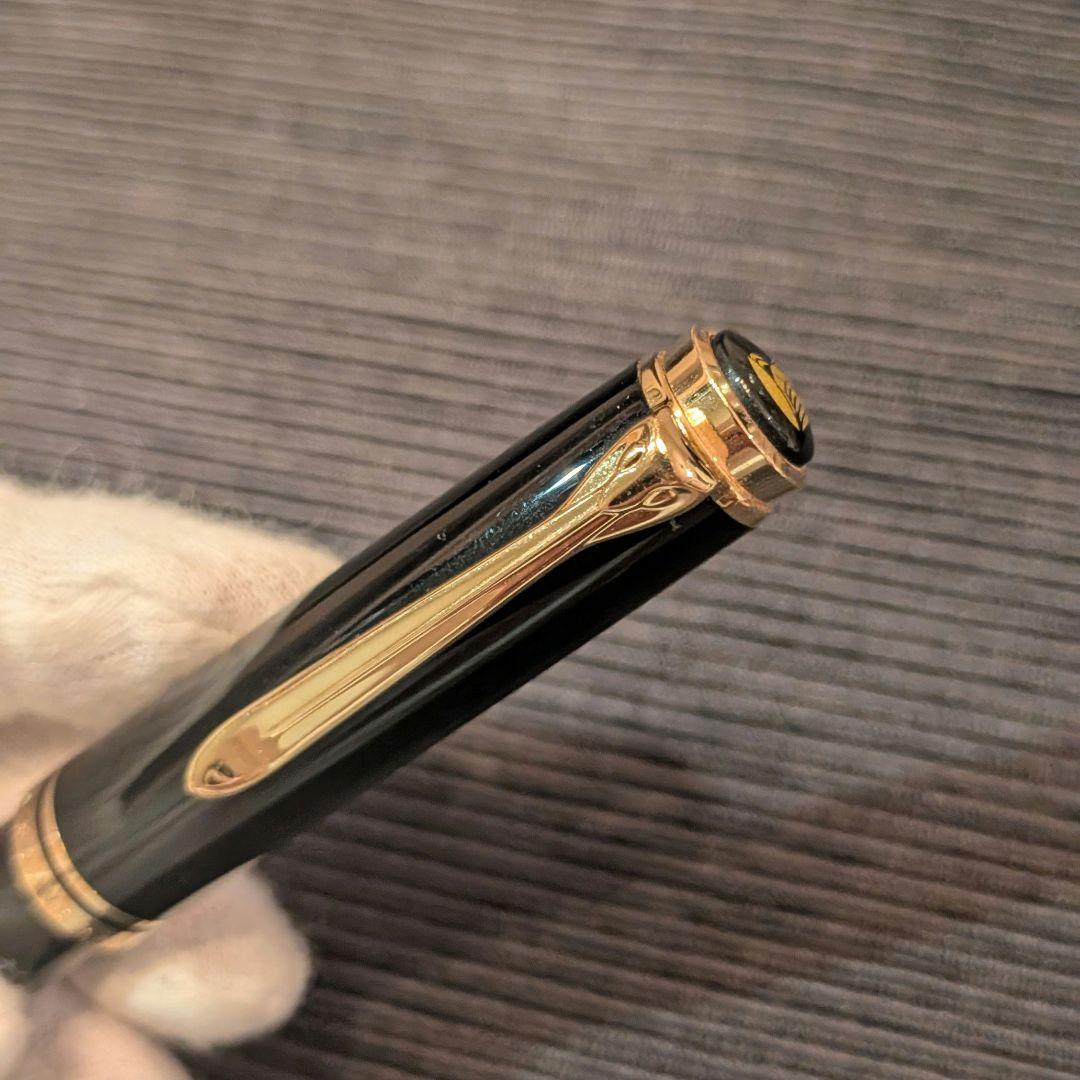 ペリカン スーベレーン M800 黒軸 18K(M)