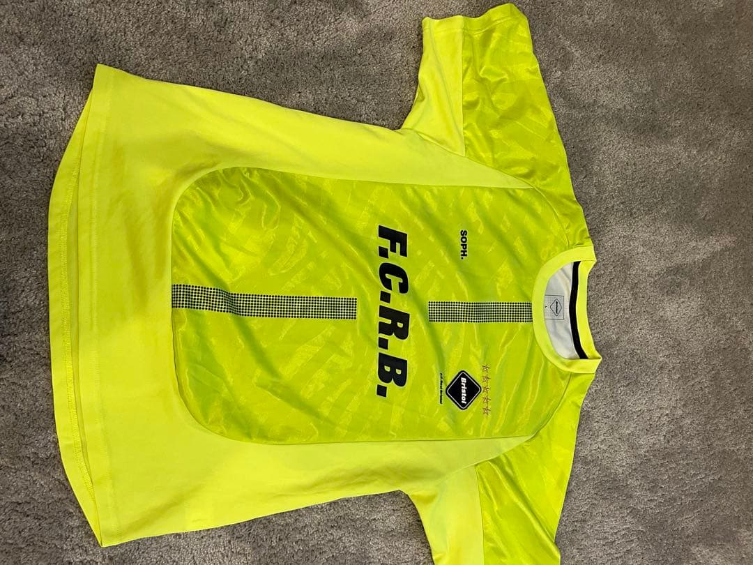 F.C.Real Bristol 蛍光イエロー シャツ Lサイズ