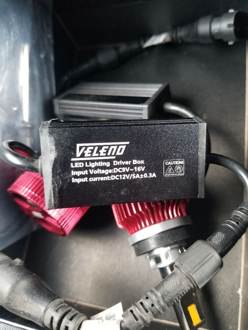 VELENO LEDフォグランプ 11800lm 3100K
