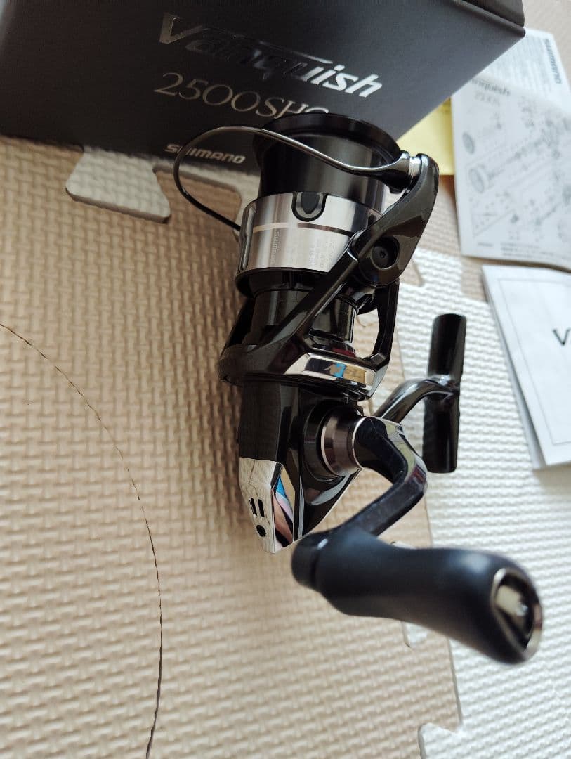 23ヴァンキッシュ 2500SHG シマノ　美品