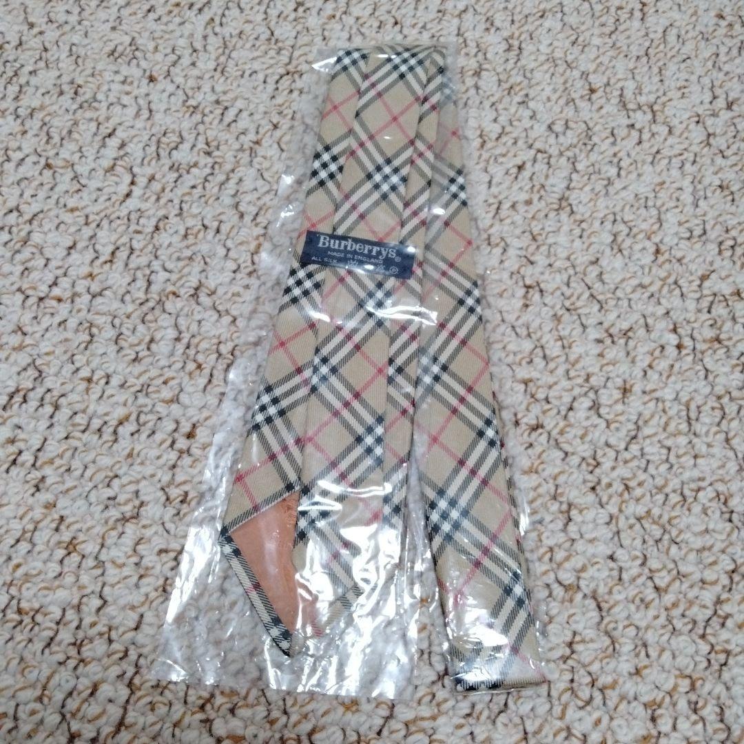 値下げ【✨️新品✨️】Burberry バーバリー　英国製 ノバチェック柄
