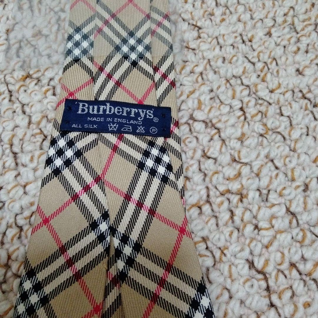 値下げ【✨️新品✨️】Burberry バーバリー　英国製 ノバチェック柄