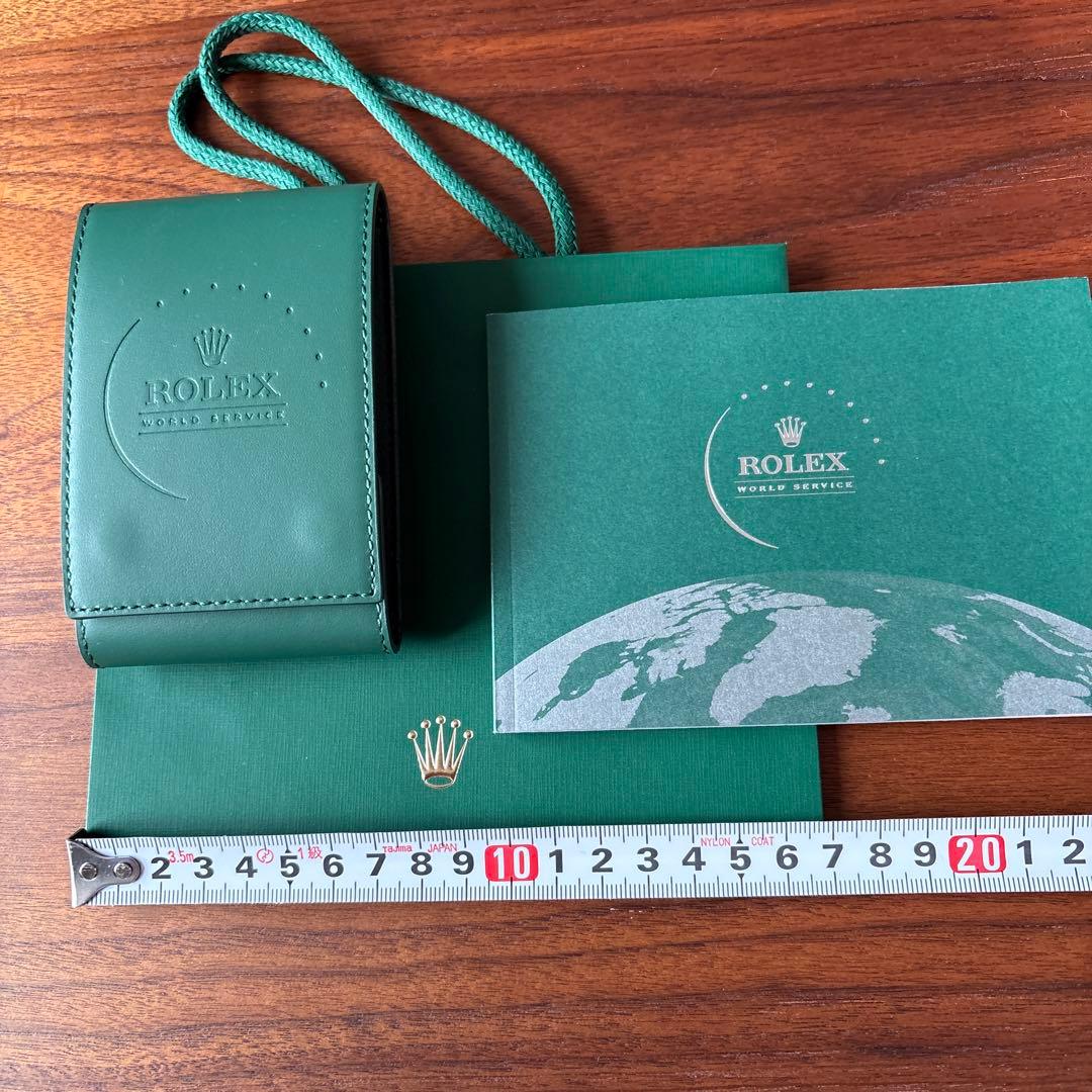 ROLEX グリーンショップ袋とカードケース