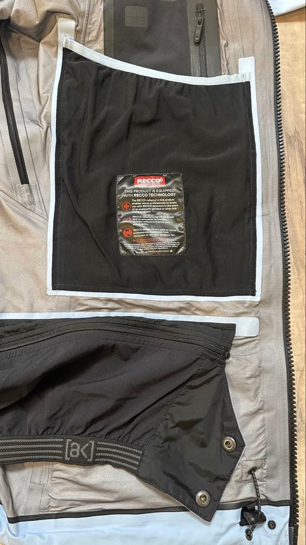 スノーボード Burton [ak] 3L GORE-TEX Stretch Jacket M
