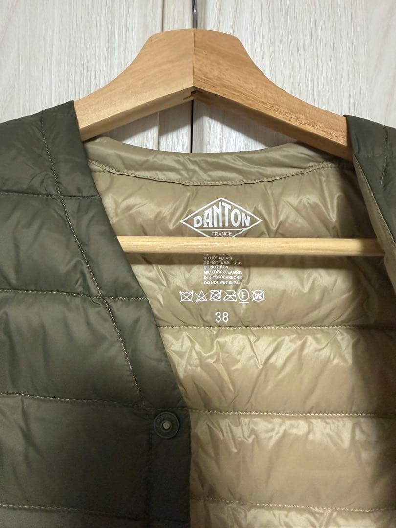 DANTON/ダントン　インナーダウン　ベスト　カーキ　38サイズ（M相当）