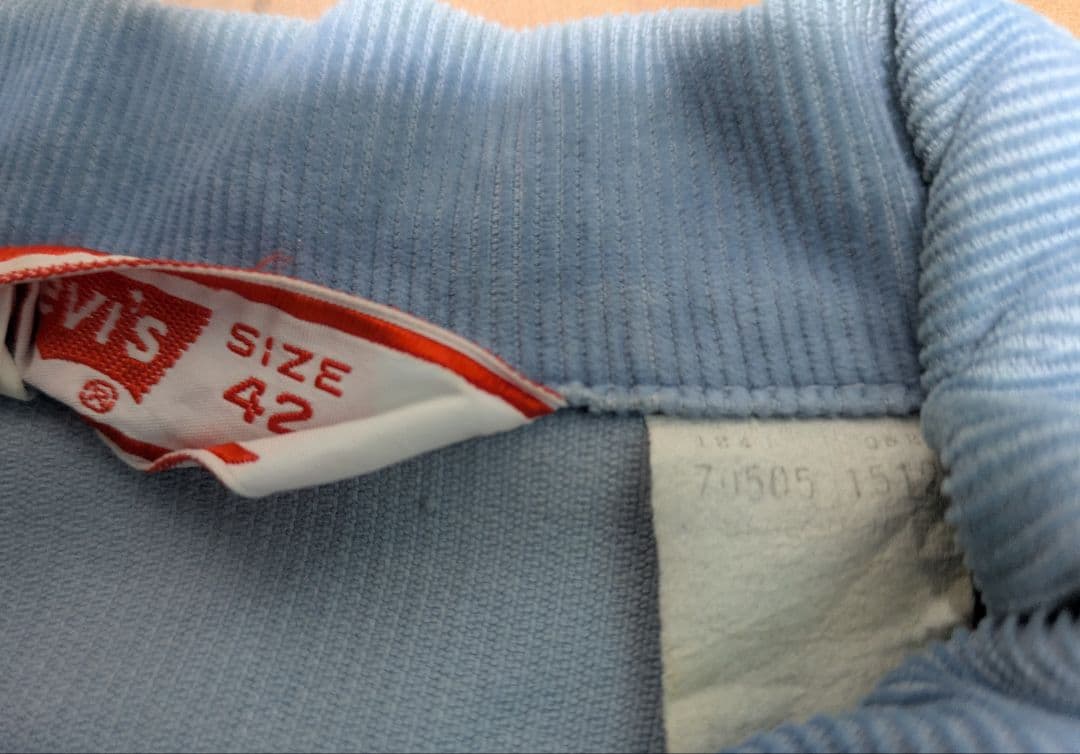 サックスブルー 42サイズ コーデュロイ　リーバイス　levi's 70505
