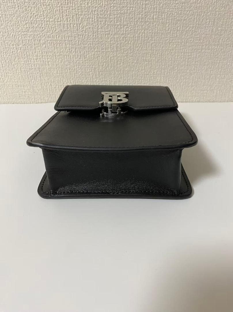 【美品】BURBERRY ショルダーバッグ ブラック