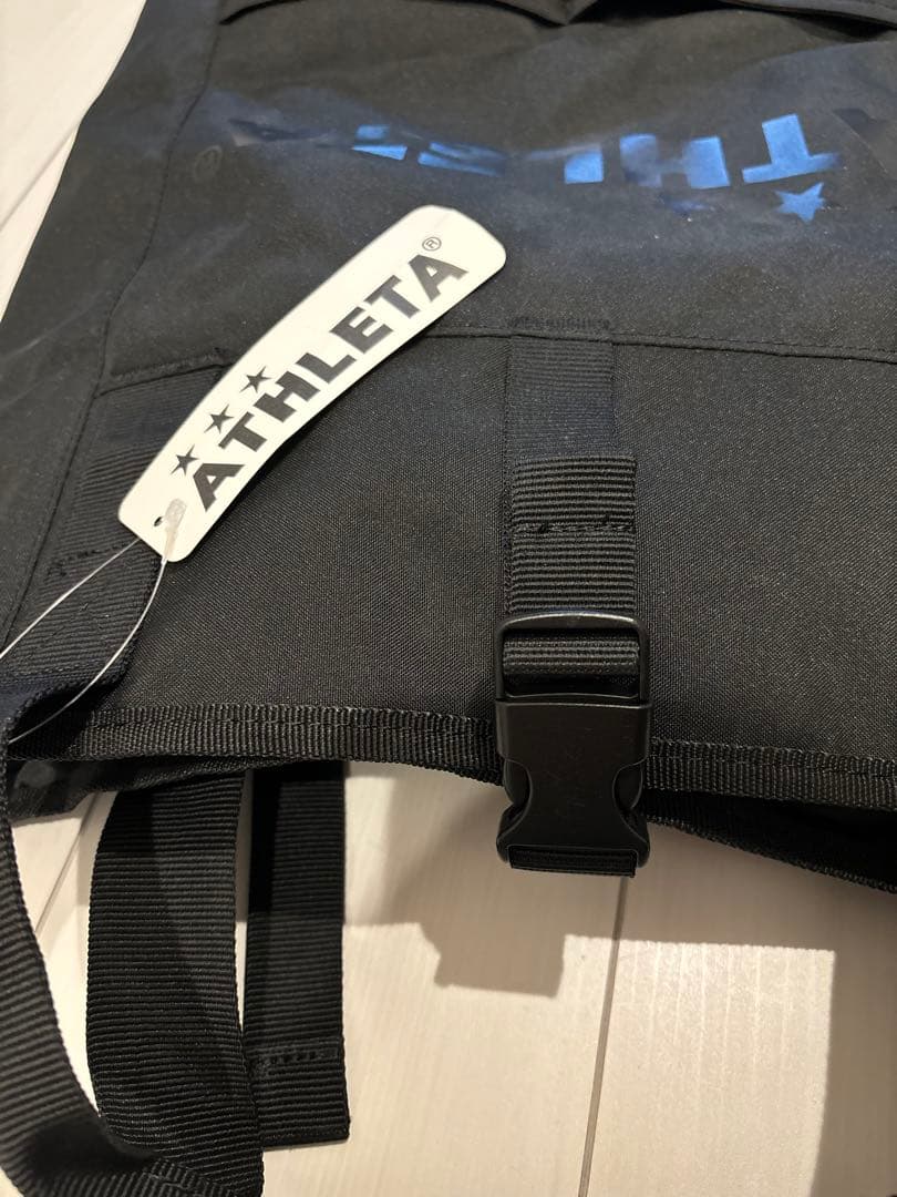 ATHLETA ブラック バックパック　新品・未使用リュック