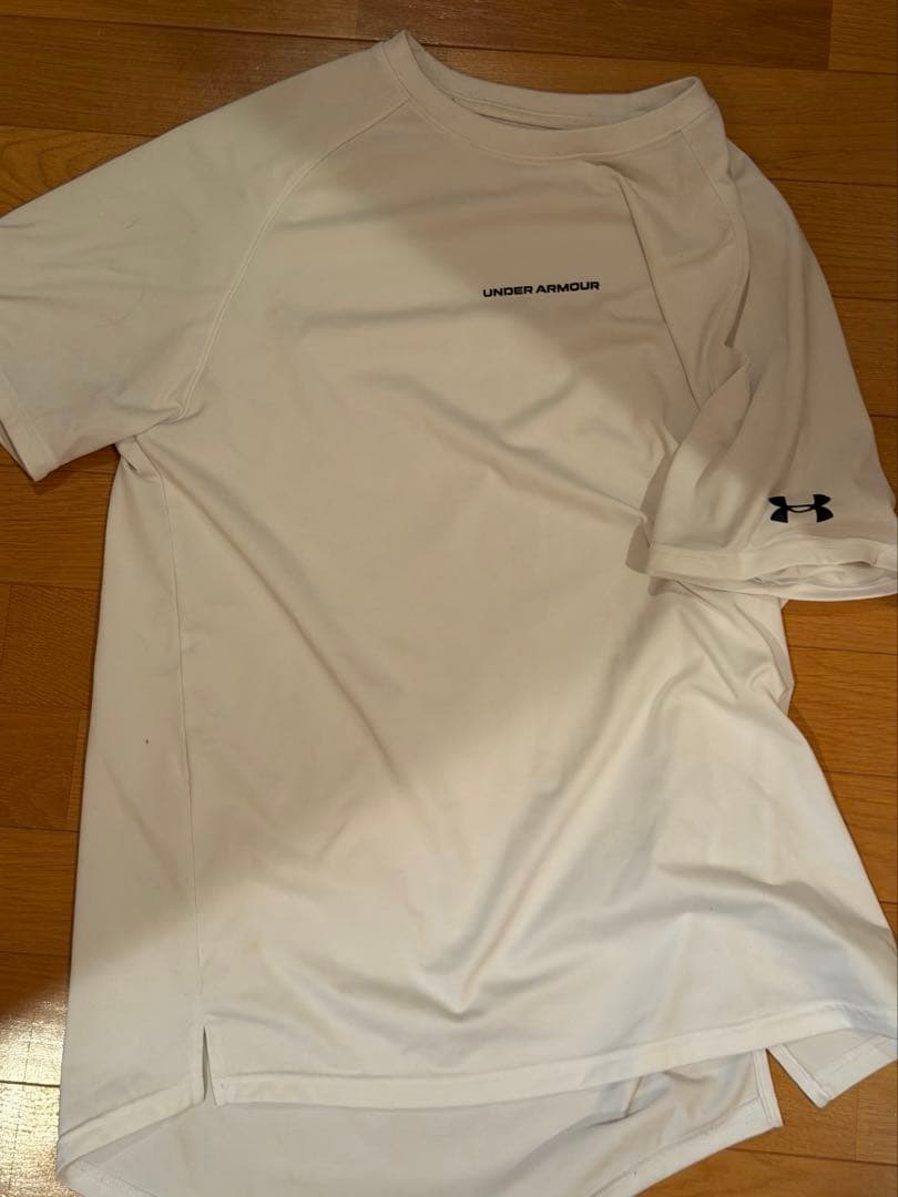 UNDER ARMOUR Tシャツ・ショートパンツセット
