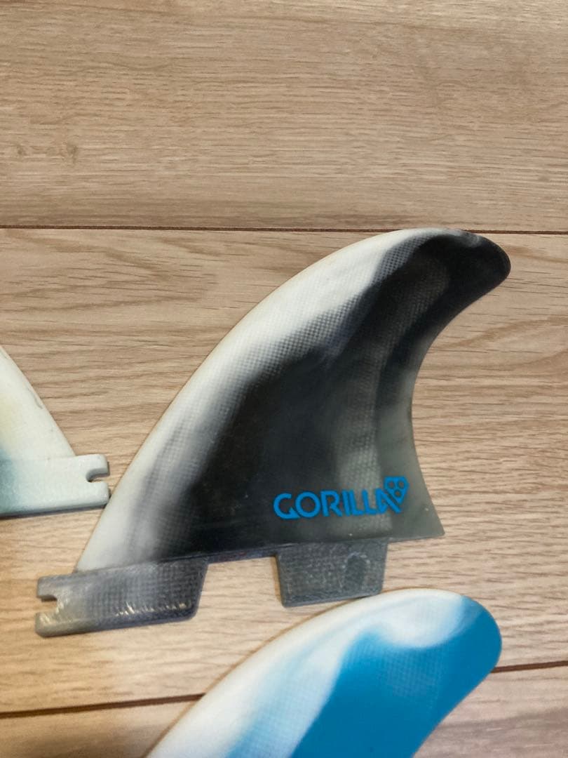 FCS２GORILLA ゴリラフィン　5フィン　ショートボード　サーフボード