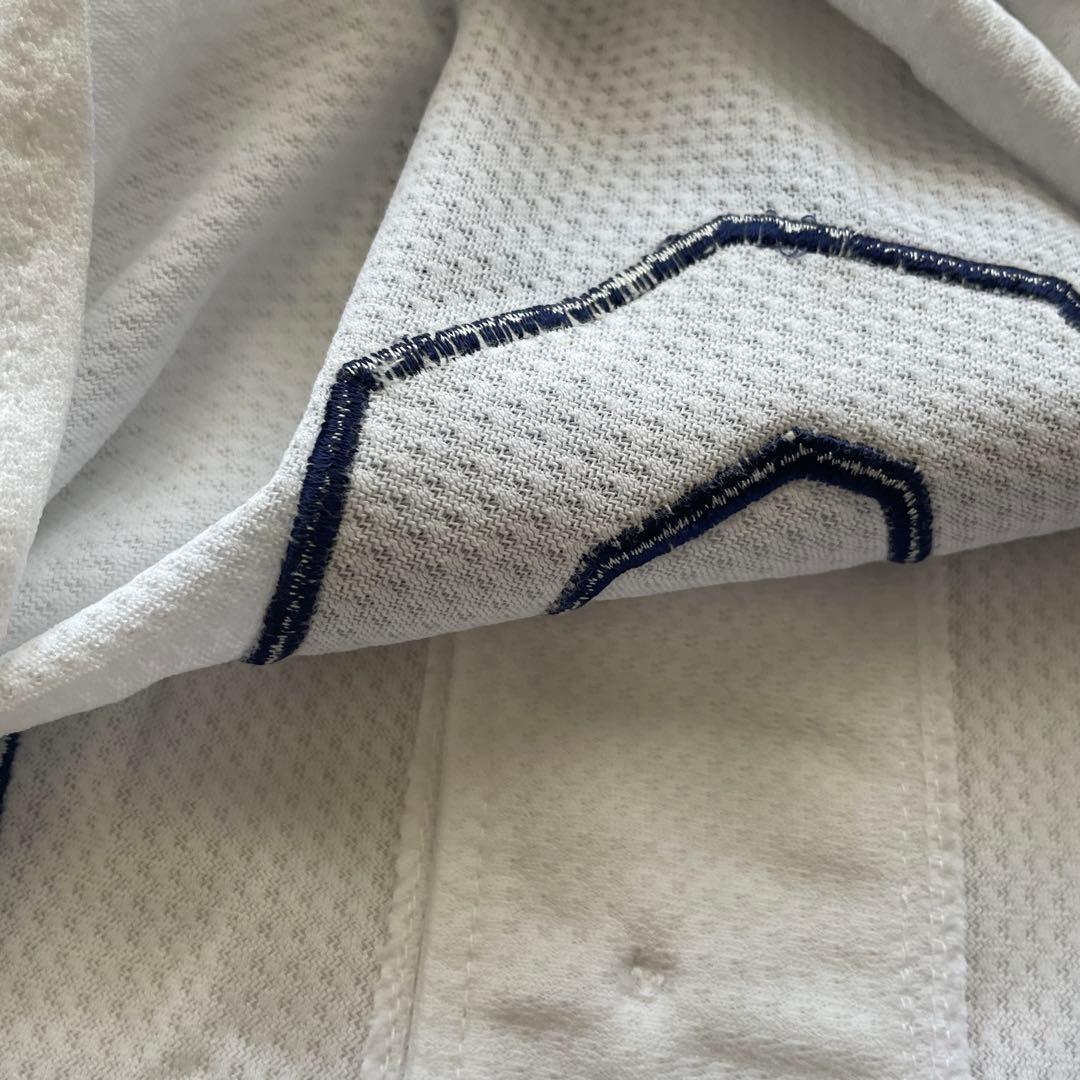 中日ドラゴンズ　井端弘和　ユニフォーム　ホーム　背番号６　刺繍