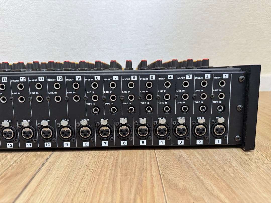 【訳あり】TASCAM M-216