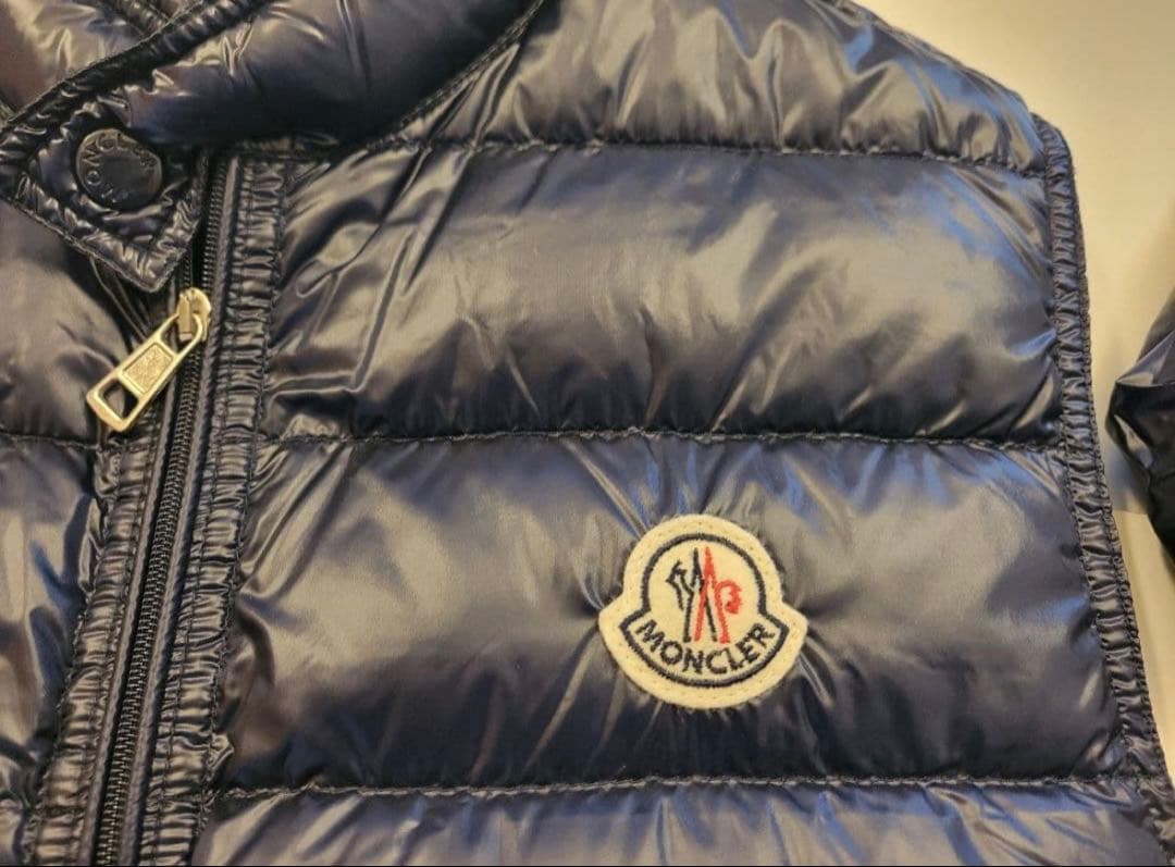 む*い様 Moncler モンクレール GUI GILET ネイビー ダウンベス