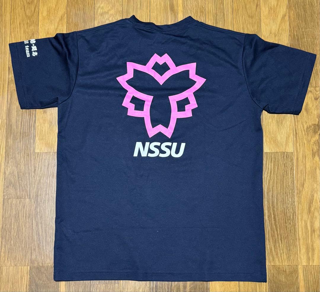 日本体育大学　バレーボール部　Tシャツ　非売品