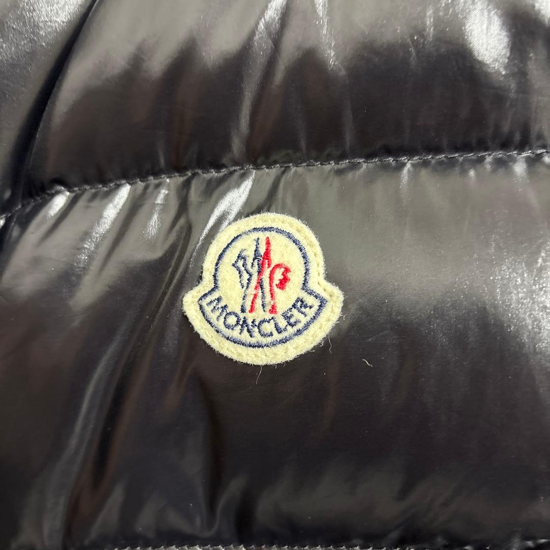 MONCLER モンクレール　ダウンベスト　メンズ　ジャケット