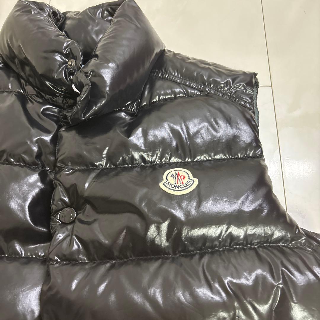 MONCLER モンクレール　ダウンベスト　メンズ　ジャケット