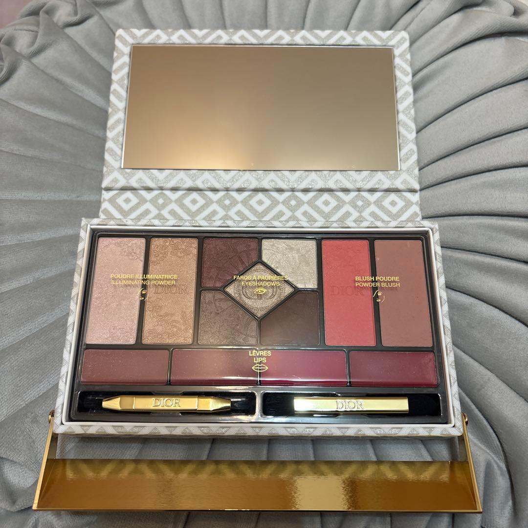Dior 2024クリスマスコフレ エクラン クチュール マルチユース パレット