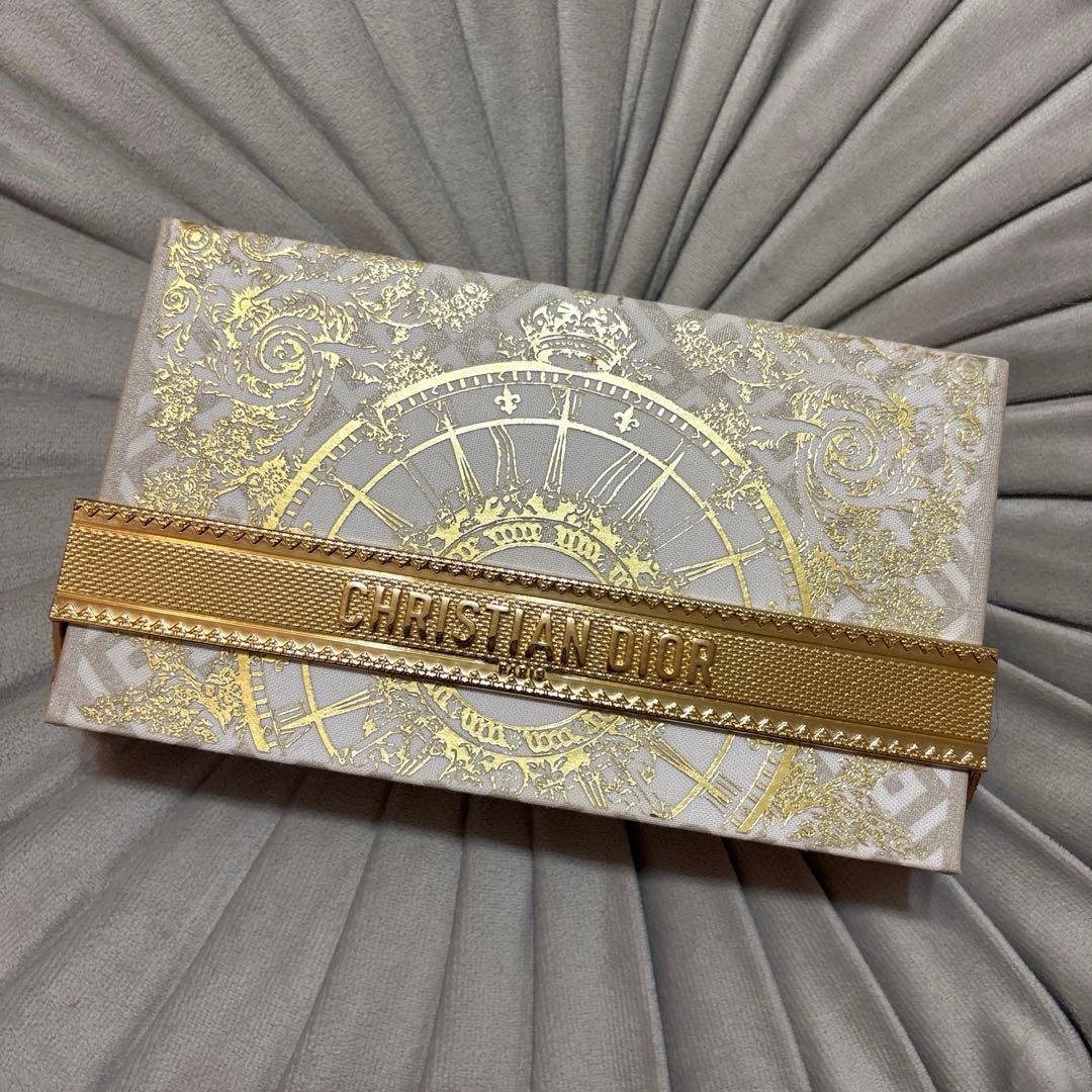 Dior 2024クリスマスコフレ エクラン クチュール マルチユース パレット