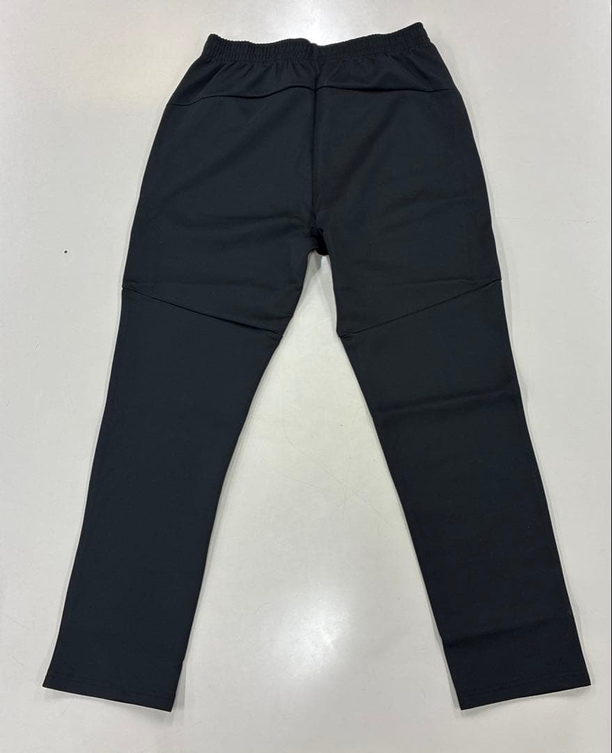 新品/ヨネックス海外モデル/ウォームアップパンツ/Mサイズ