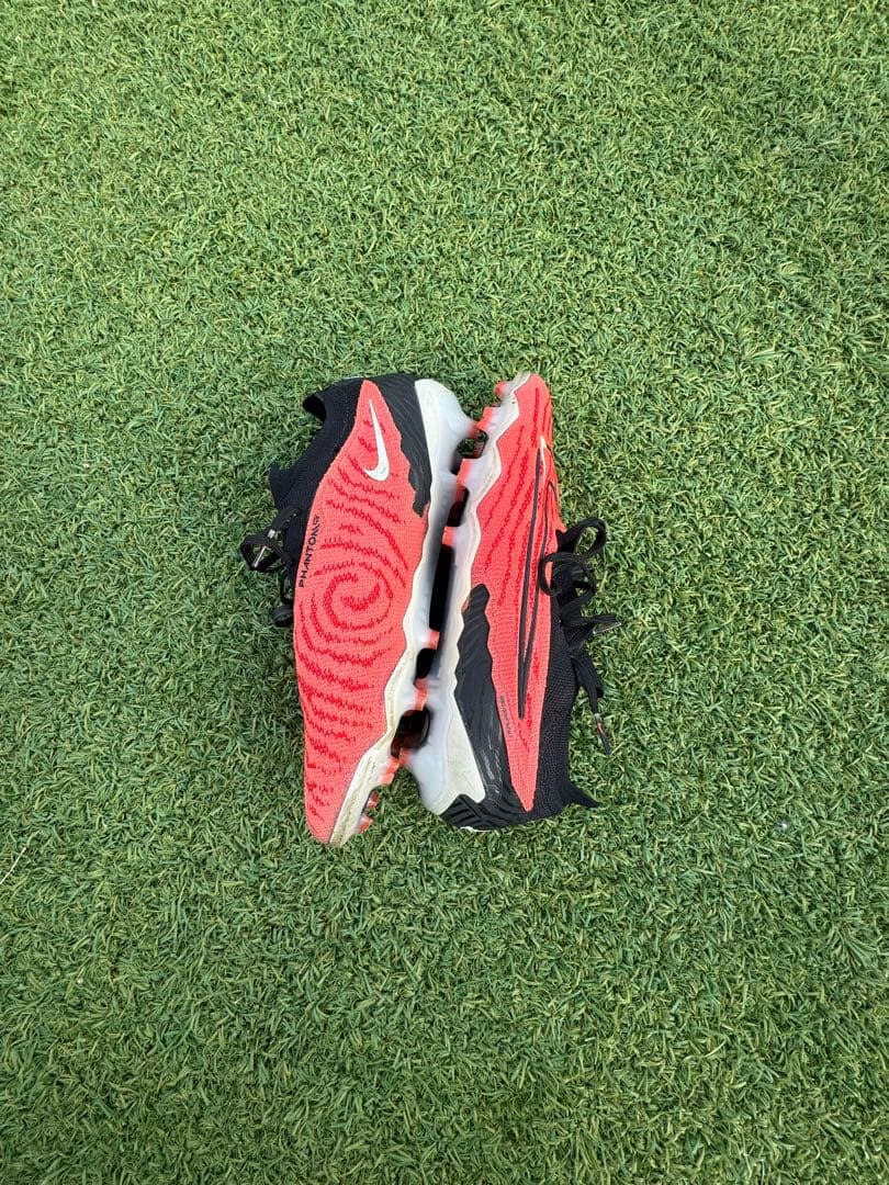 Nike サッカーシューズ 赤/黒 スパイク