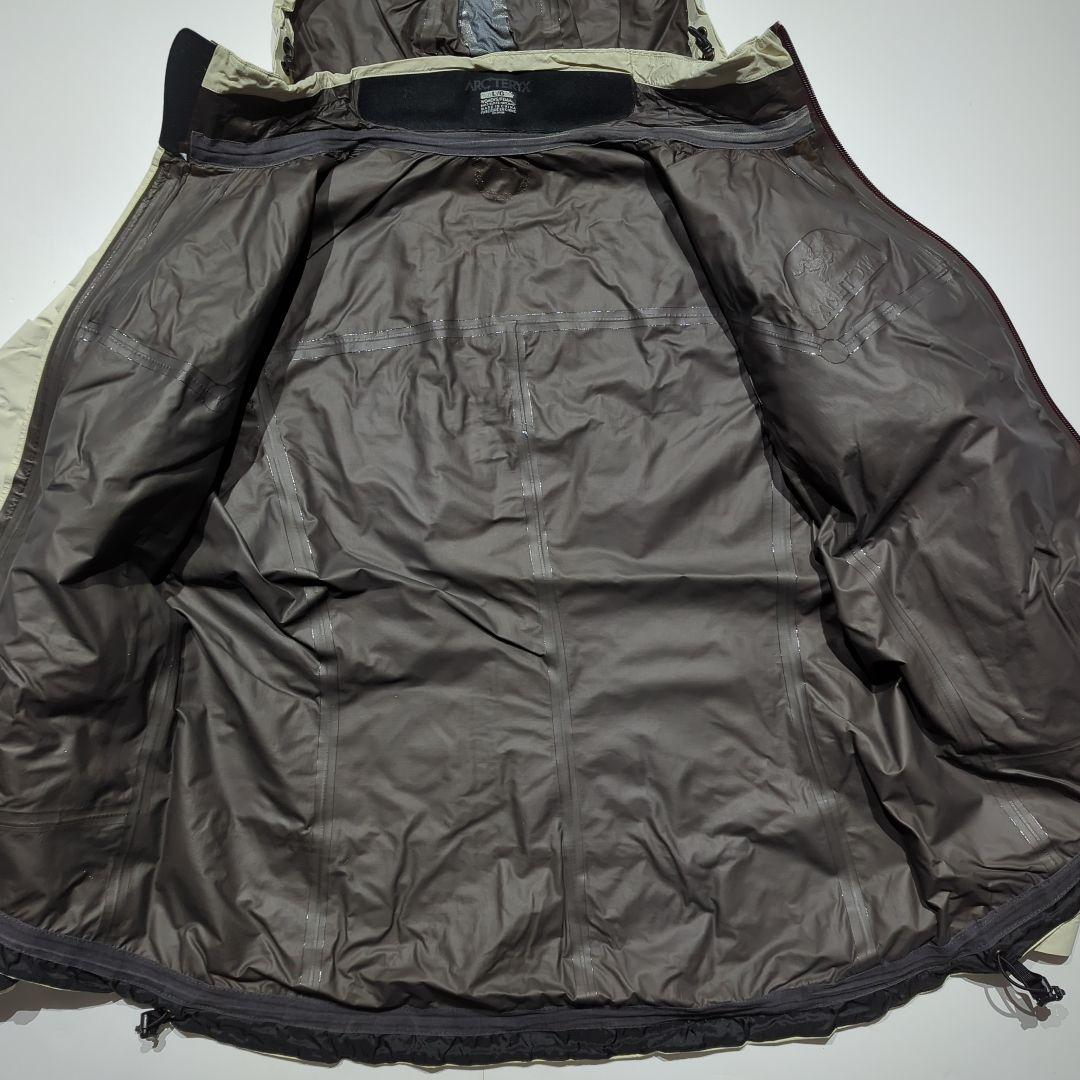 ARC'TERYX BETA SL 中国製 ホワイト レディース Lサイズ