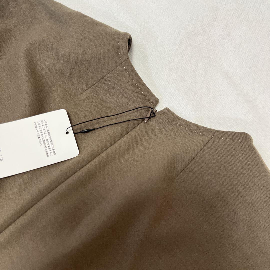 未使用品　Yoshie Inaba Vネックロングワンピース