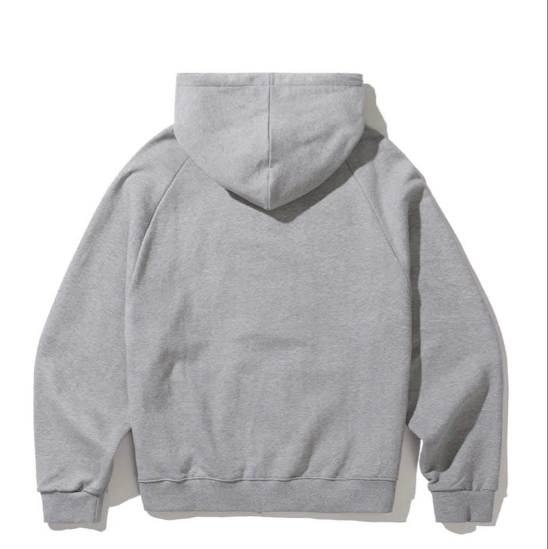 illigo パーカー