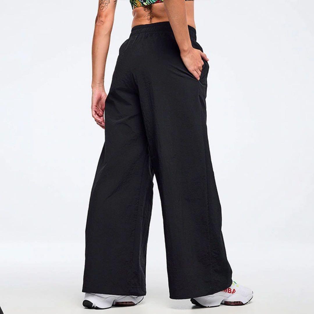 新品　正規品　ズンバ　M トラック　パンツ