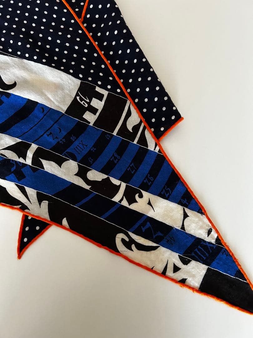 エルメス　HERMES スカーフ　ロサンジュ　カシシル　MM