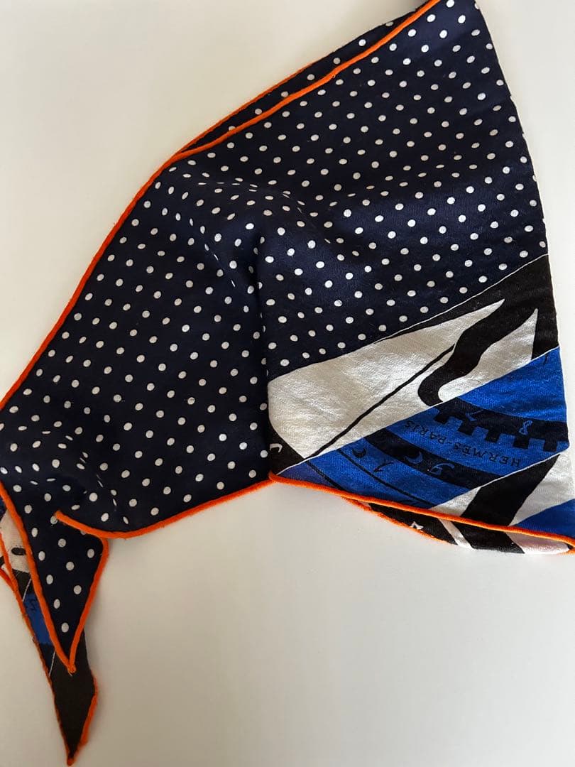 エルメス　HERMES スカーフ　ロサンジュ　カシシル　MM