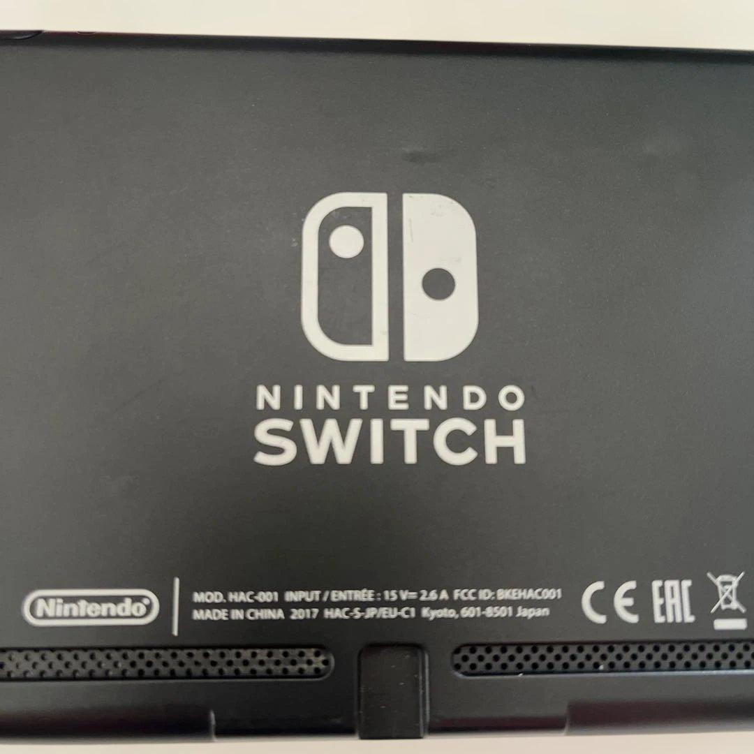 Nintendo Switch 本体 のみ　付属品ありません