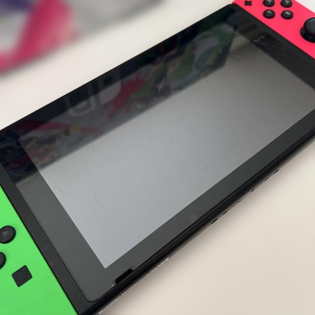 Nintendo Switch 本体 のみ　付属品ありません