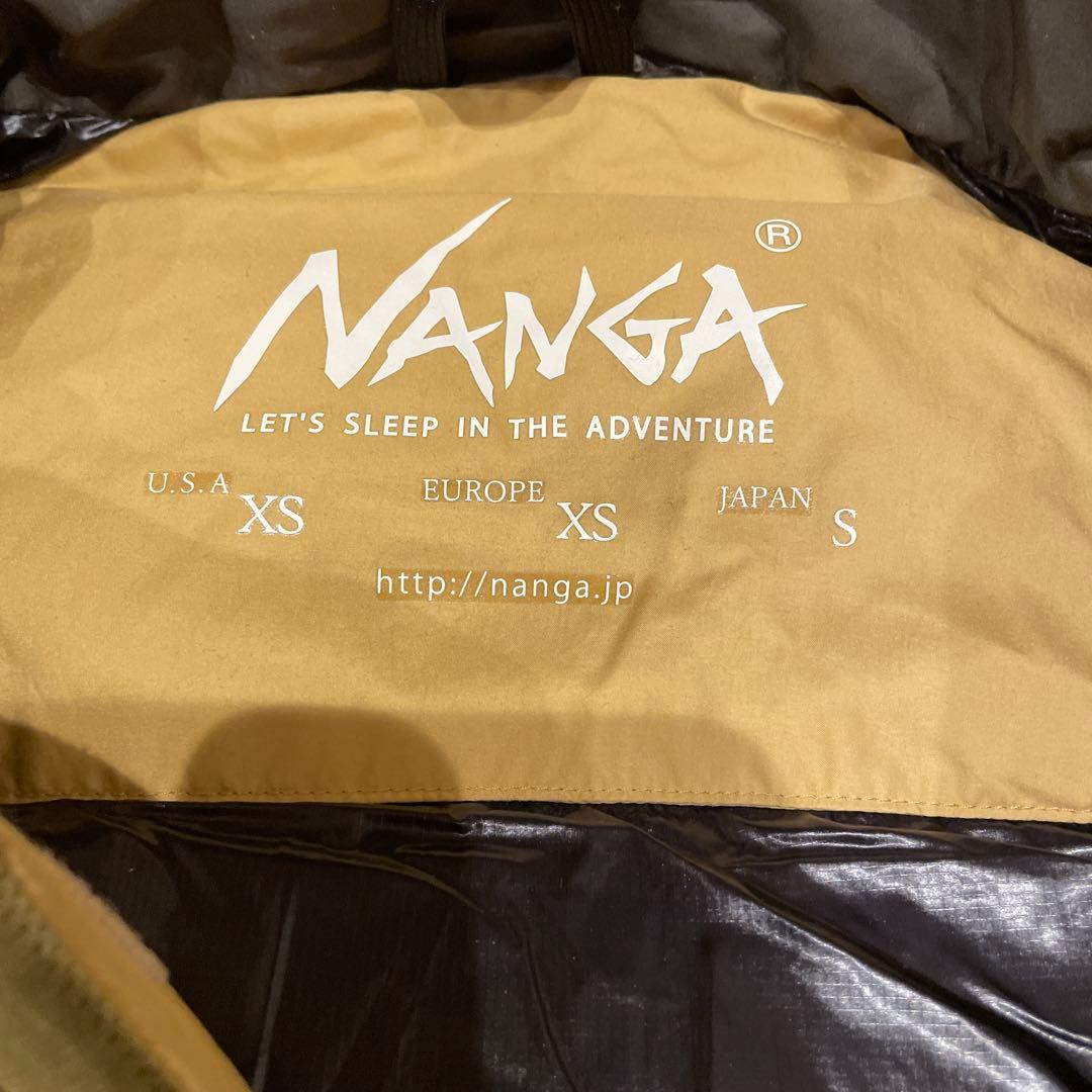 アオ影　NANGA ダウンベスト