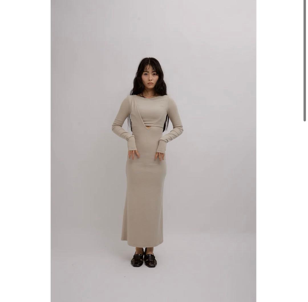 vallan Layered Nuance Cutout Dress アイボリー