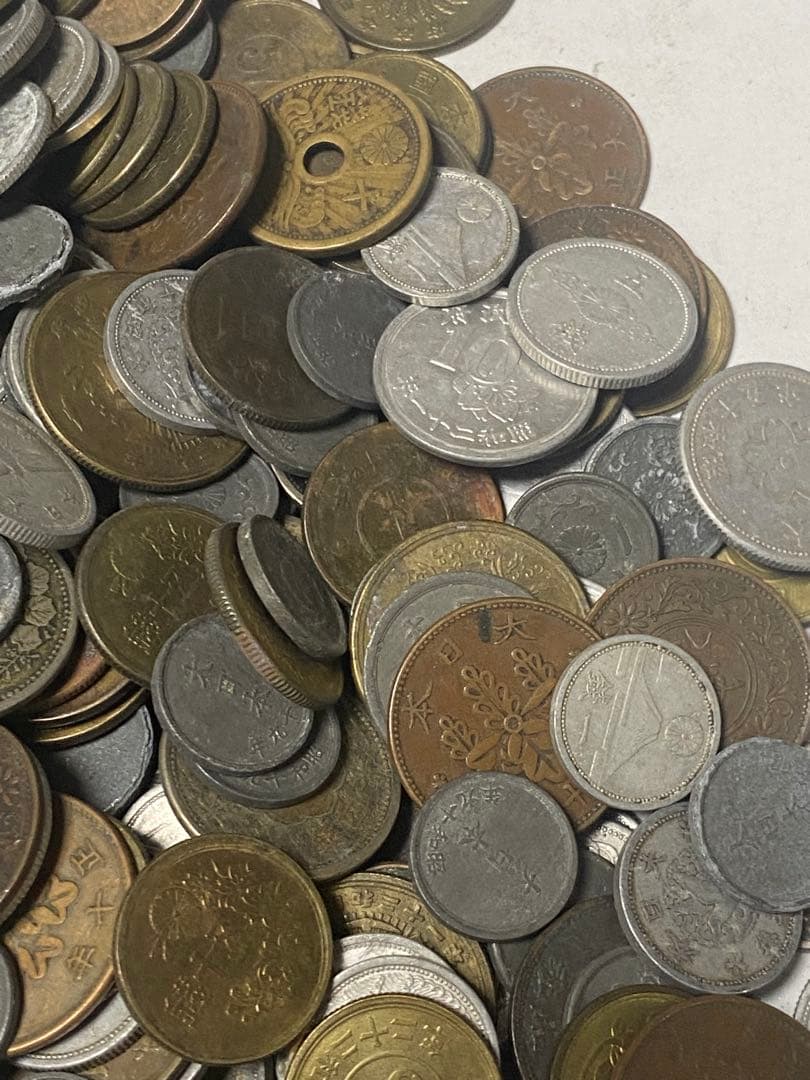 古銭 銅貨黄銅貨青銅貨ニッケル貨錫貨アルミ貨など大量 2.5㎏ NO.64